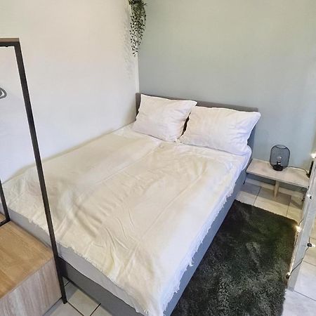 Ruhiges Naturparadies Fuer 4 Mit Kueche Schreibtisch Und Boxbett Wetter  Exteriör bild